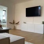 Two-story Loft In Nurembergs Location Apartament